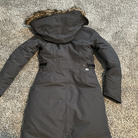 North Face Puffer - Picture 4 of 4